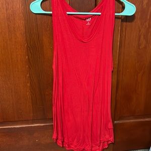 Red gap tank top